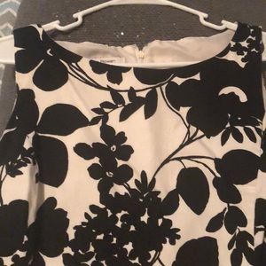 Black and Cream Sleeveless Dress